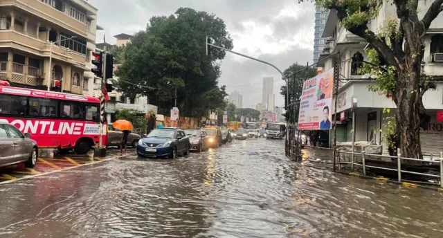 Mumbai Rains Disrupt Commute, City Drenched