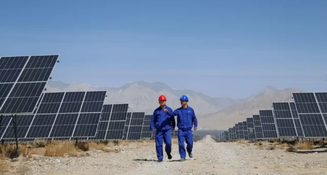 China Aims for Emissions Reduction, Boosts Renewables